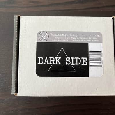 Keeley Dark Side Workstation V2 with Effect Order Switch 2016 - Present - Black image 3
