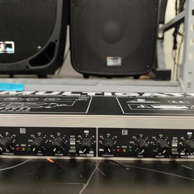 Behringer XR1400 Multigate image 3