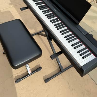 Yamaha P-115B Digital Piano 2010s - Black image 2