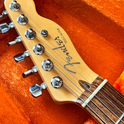 Fender American Deluxe Telecaster with Rosewood Fretboard 2005 - 3-Color Sunburst image 15