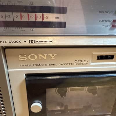 Sony CFS D7 Cassette Tape Player Deck Boombox Portable Radio AM FM Recorder image 7