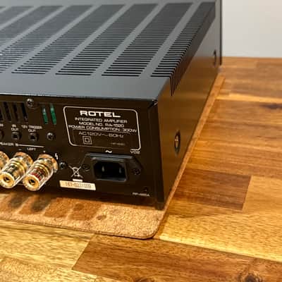Rotel Ra 1520 Integrated Amplifier Phono Input Turntable Pre Out Black image 15
