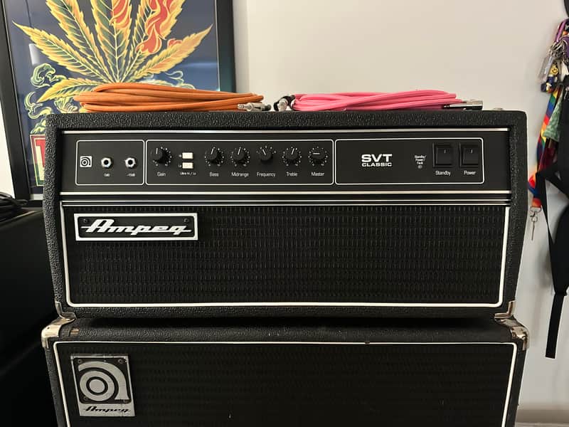 Ampeg SVT-CL Classic Series 300-Watt Tube Bass Amp Head 2007 - Present - Black image 1