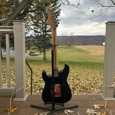 Fender Stratocaster image 2
