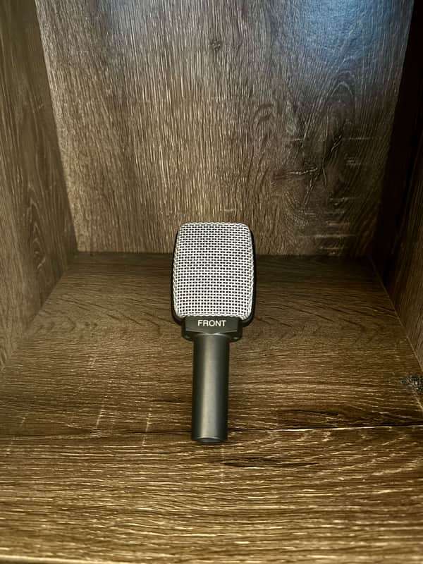 Sennheiser e609 Silver Supercardioid Dynamic Microphone