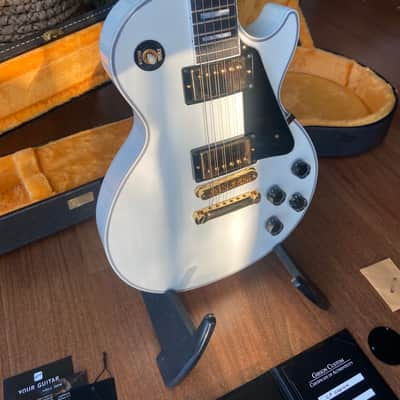 Gibson Les Paul Custom image 3