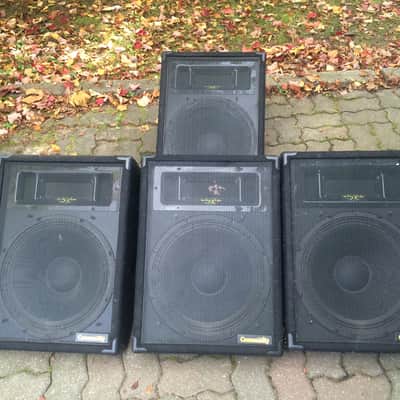 LOT of four Community CSX-38 late 1990's - Black carpeted, metal grill image 1