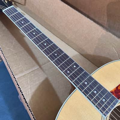 Guild F-250E Deluxe Blonde 6 String Acoustic Electric Guitar - Natural image 7