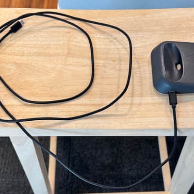 Apple AirPods Max Space Gray Lightning w/ WaterField Case + Max Stand image 20