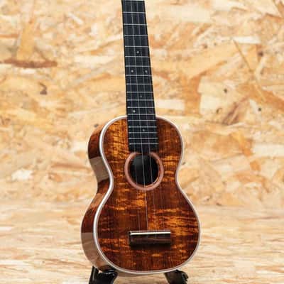 Lo Prinzi Custom Soprano Model image 3