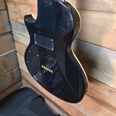 Limited Edition 1998 Gibson USA Blues Hawk Signed by B.B. King w/ Extras image 15