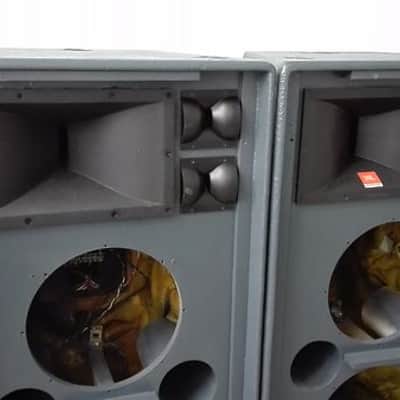 JBL diffusore 4870 3 way 1500watt rms-2500 watt music image 2