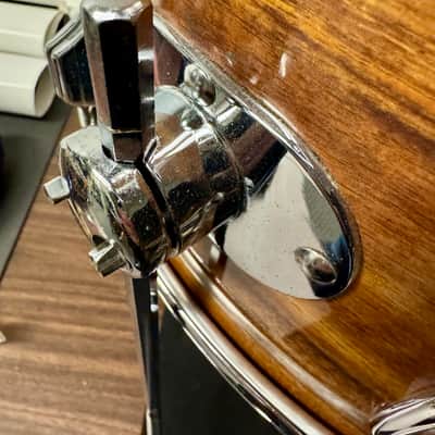 Rogers 16x18 Floor Tom - 3ply - 4 Leg Fullerton Era 1970’s - Koa image 7