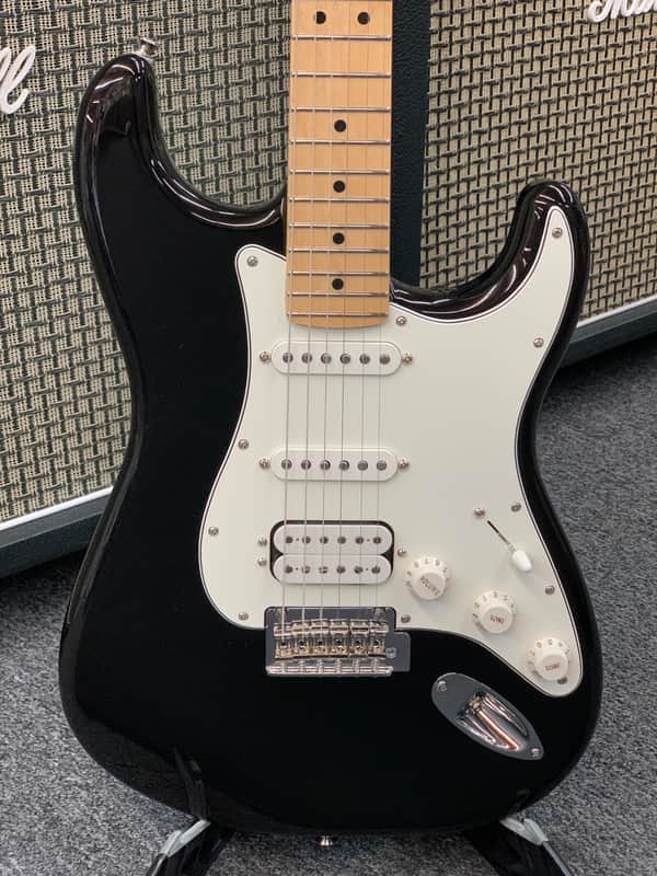 2022 Fender Player Stratocaster HSS