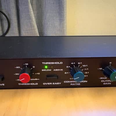 dbx 160XT Compressor / Limiter 2000s - Black imagen 3