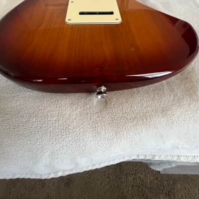 Fender American Professional II 2023 - Sienna Burst with Roasted Pine image 11