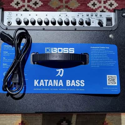 Boss Katana-210 Bass Combo image 3