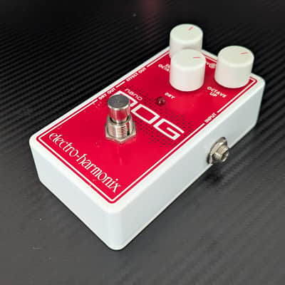 Electro-Harmonix EHX Nano POG Octave Guitar Pedal image 2