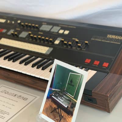 Yamaha CS-70M imagen 9