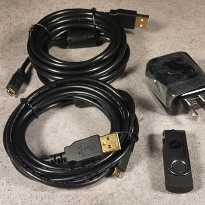 Grace Design M900 Portable Headphone Amp / DAC Converter - MINT image 4