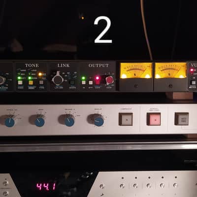 API 2500 Stereo Bus Compressor in Mint Condition Bild 2