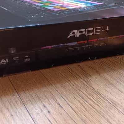 Akai APC64 MIDI Controller & Sequencer – Excellent Condition – Original Box & All Accessories image 11
