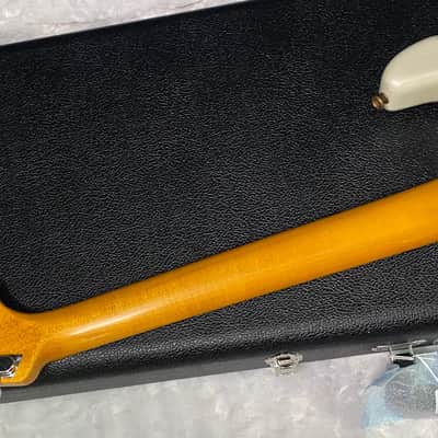 NEW! Fender Custom Shop Special Run '69 Stratocaster Journeyman Relic - Handwound P/U's - Aged Frost White Pearl - Reverse Headstock - 8lbs - Authorized Dealer - SUPER RARE! G07472 image 12