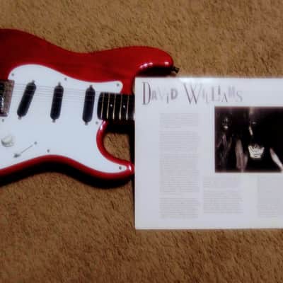 Moon Stratocaster 1987 - Red image 2