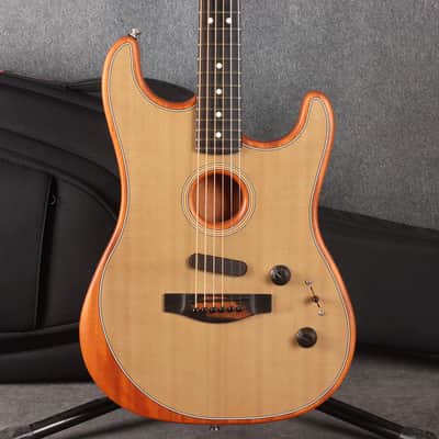 Fender American Acoustasonic Stratocaster - Transparent Sonic Blue - 2nd Hand imagen 1