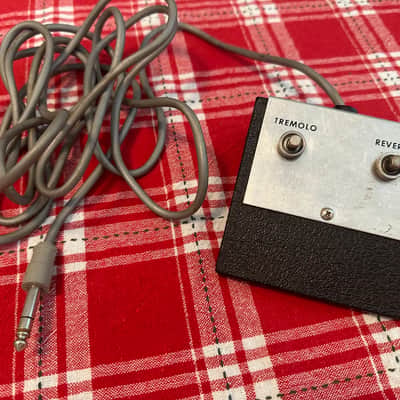Danelectro DM25 - 1960's - Head / Cabinet image 21