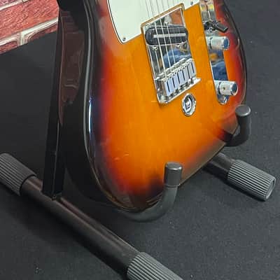 Fender American Standard B-Bender Telecaster with Maple Fretboard 1998 - 3-Color Sunburst image 2
