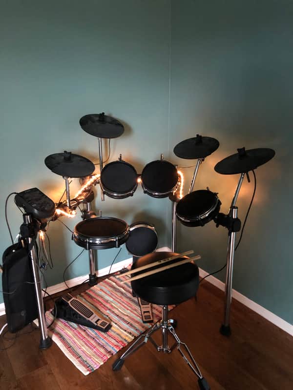 Alesis Surge Mesh Kit Electronic Drumset with extra cymbal and drum throne image 1