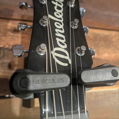 Danelectro The 66BT Baritone with Tremolo 2018 - Three Tone Sunburst image 4