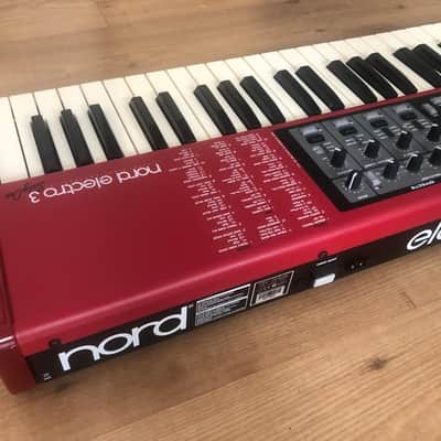 Nord Electro 3 SW61 Semi-Weighted 61-Key Electric Piano (Warranty) image 3