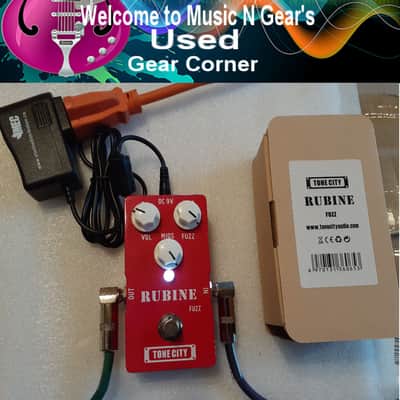Tone City Rubine Fuzz Pedal New Mid Size Format Great Fuzz Tones MINT