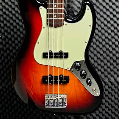 Fender Am Pro Jazz Bass Rw 2019 - 3TS image 2