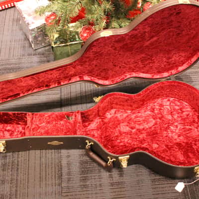 Taylor 326ce Baritone-8 Special Edition image 9