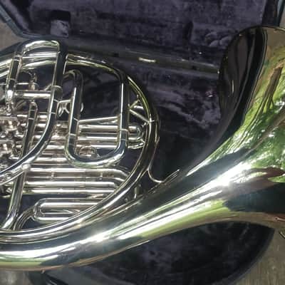 Holton H177 Double French Horn image 2