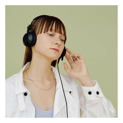 Pioneer DJ HDJ-CX Professional Closed-Back On-Ear Lightweight DJ Headphone with Superior Sound Quality for Comfortable Mixing and Monitoring (Black) image 4