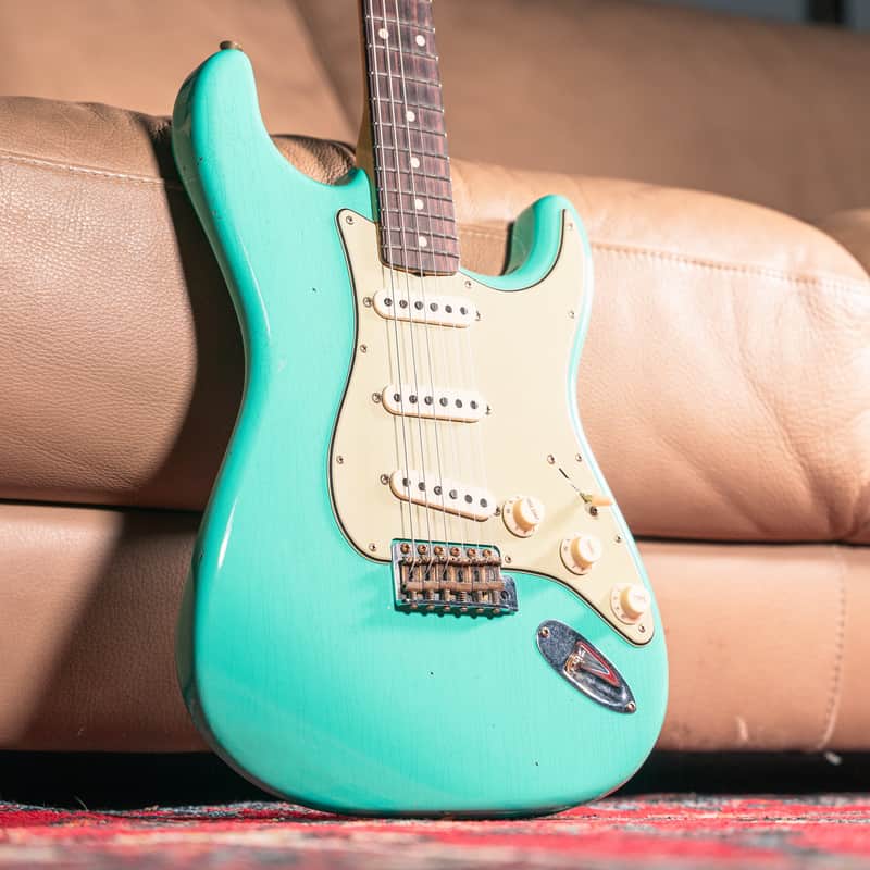 Fender Custom Shop '62/63 Stratocaster Reissue Journeyman Relic