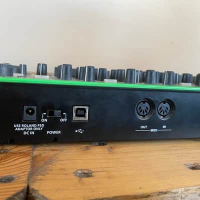 Roland AIRA TR-8 Rhythm Performer Drum Machine 2014 - Present - Black image 4
