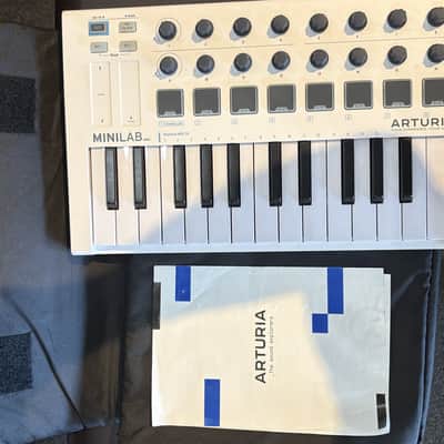 Arturia MiniLab MkII 25-Key MIDI Controller | Reverb