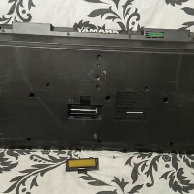 YAMAHA PSR-47 SYNTH KEYBOARD 1990 MIDI PROGRAMMED HARD CASE image 3