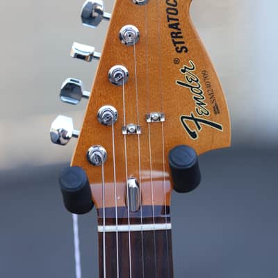 Fender 70th Anniversary Vintera II Stratocaster - Antigua image 6
