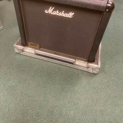 Marshall 1912 1x12 Speaker Cab (w/ Road Case) image 1