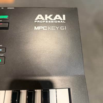 Akai Professional MPC Key 61 key Sampling Production Workshop With Cable image 7