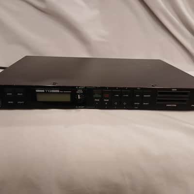 Yamaha TG55 Multitimbral 1U Rackmount Synthesizer / Tone Generator