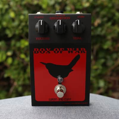 Wren and Cuff Box of War OG Limited Edition Red / Black image 1