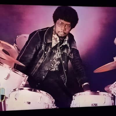 6PC VTG 1970's PEARL 22x14,16x16, 16,15,14,13 Gold Satin "Phenolic"  Concert/Power Drum Kit - Gorgeous Clean A+ image 12