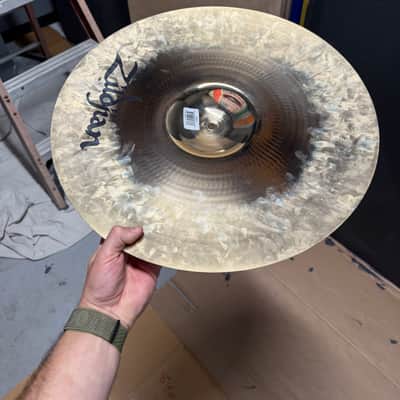 Zildjian 18" A Custom Crash Cymbal 1991 - Present - Brilliant image 5